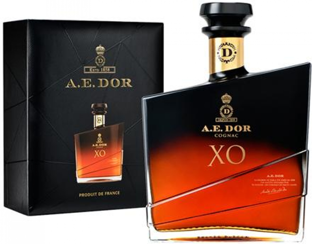 Cognac xo цена. Коньяк a.e. dor XO, Gift Box, 0.7 л. AE dor Cognac. Коньяк dor XO. Коньяк ае дор VSOP.