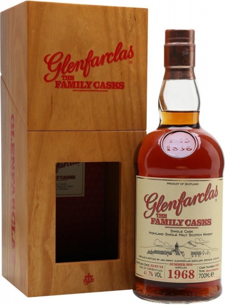 Виски Glenfarclas1968 Family Casks 0.7 – Гленфарклас 1968 Фэмэли Каск 0.7 л